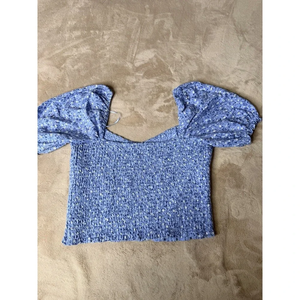 Abercrombie Women Blue Floral Smocked Crop Top Puff Sleeve Size L
